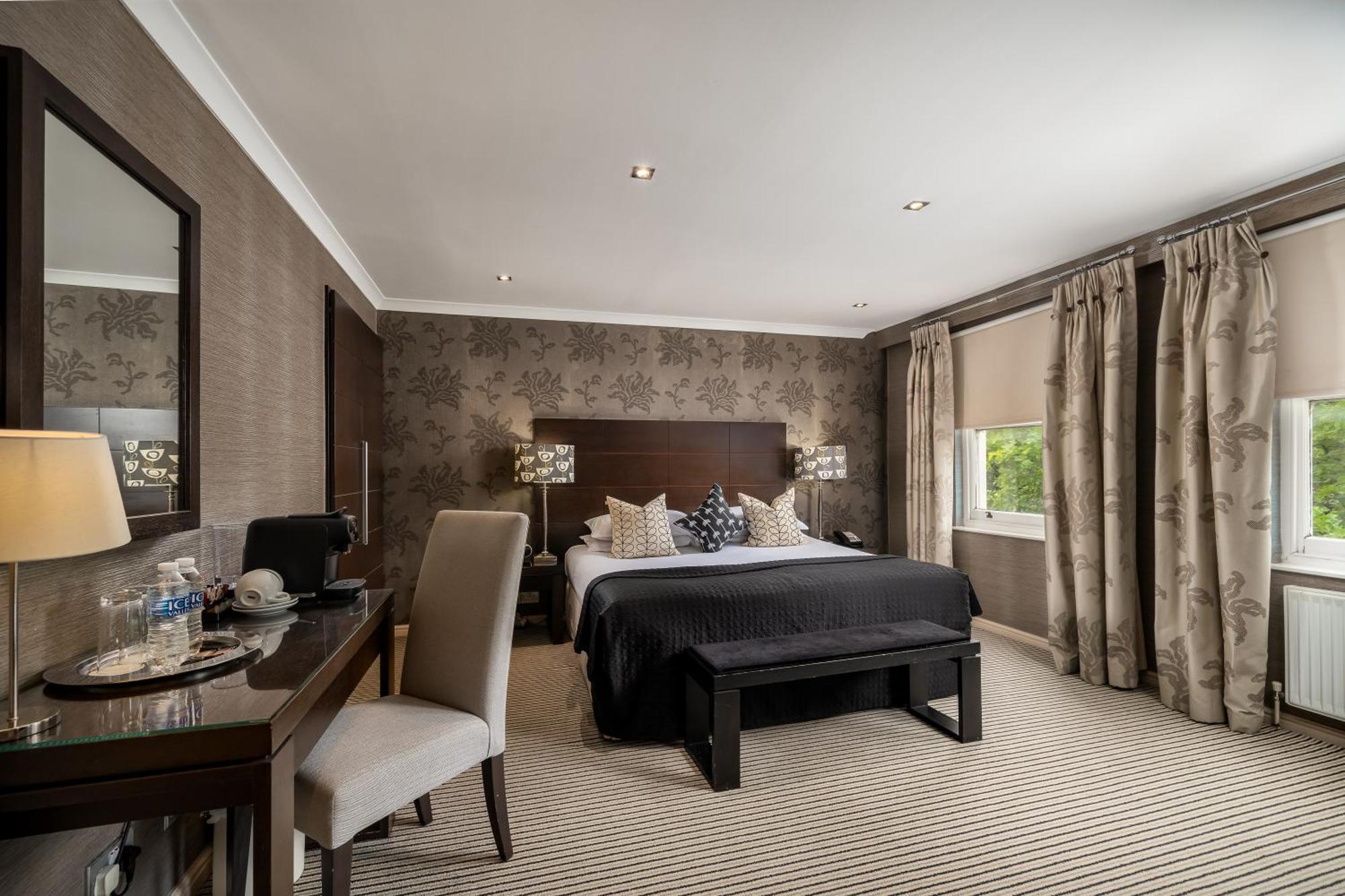 Deluxe King or Twin Room